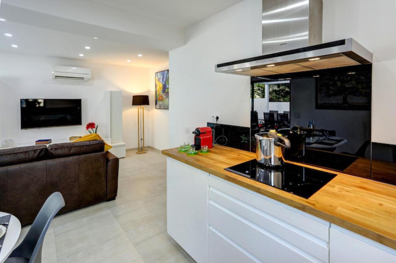 Appartement très récent a 200 m de la mer Saint Aygulf Exterior foto